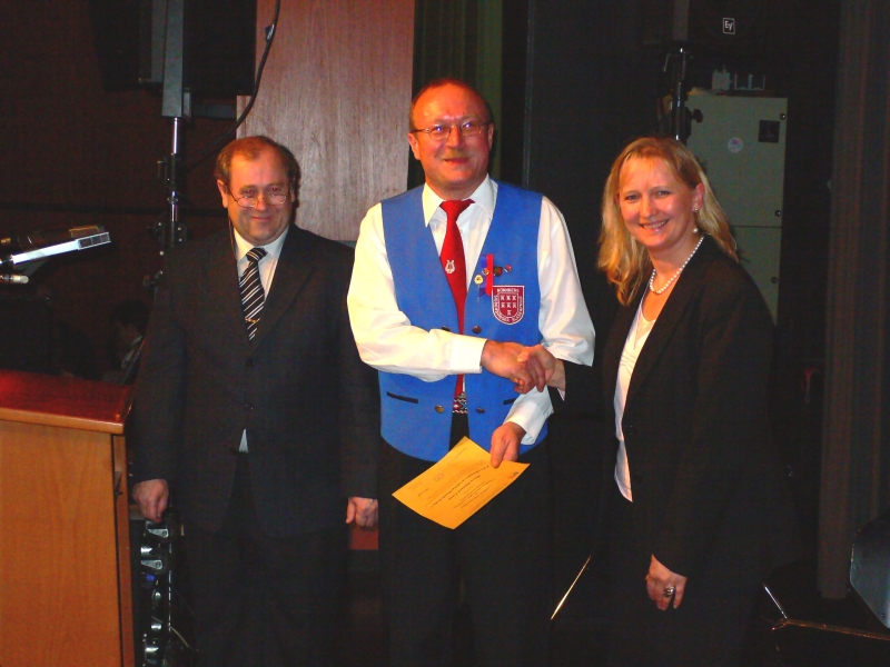 060.jpg